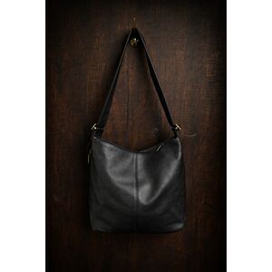 Tignanello classic Black Genuine Leather Shoulder Bag Multi Pocket Hobo Purse